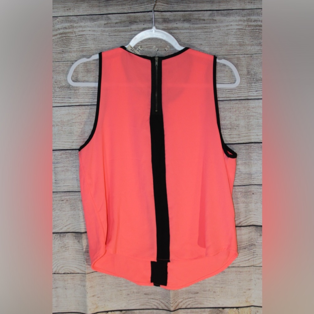 Coral/black trim sleeveless top